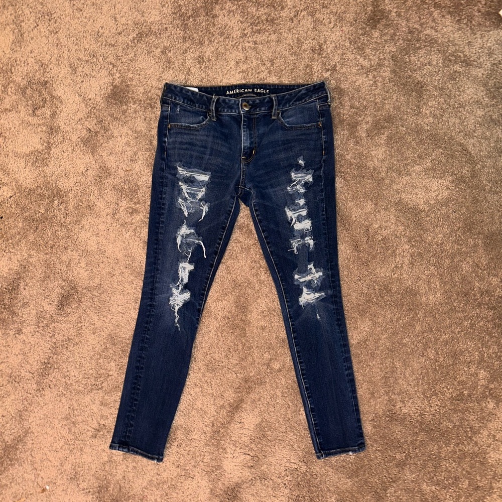American eagle ripped skinny jeans
